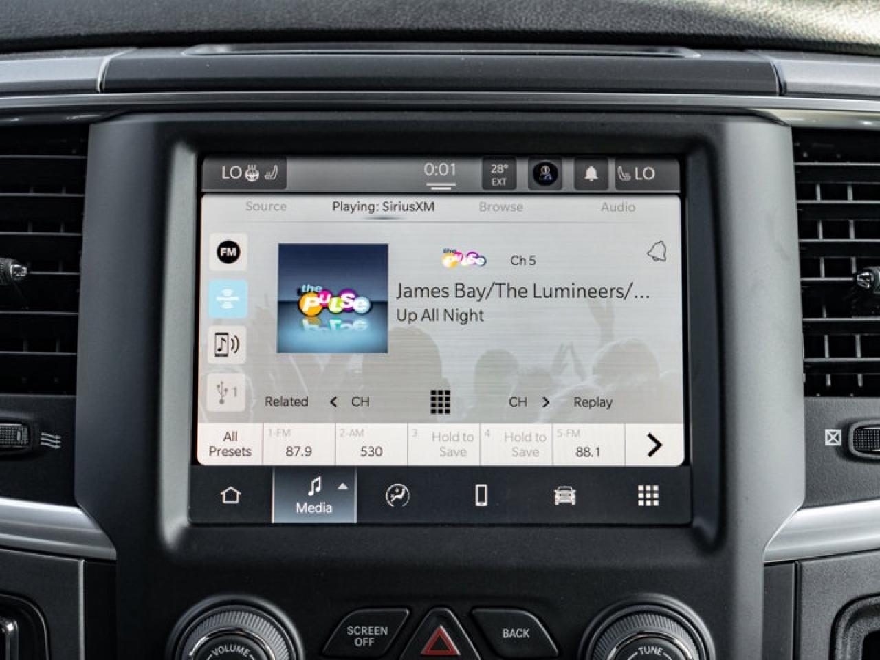 2024 RAM 1500 Classic WARLOCK Photo