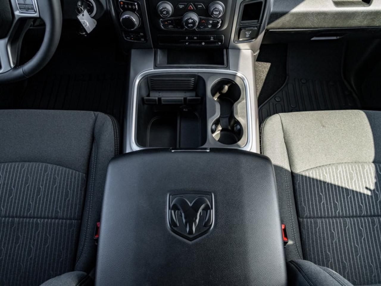 2024 RAM 1500 Classic WARLOCK Photo