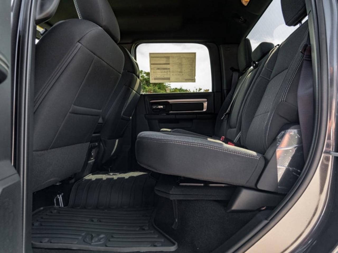 2024 RAM 1500 Classic WARLOCK Photo