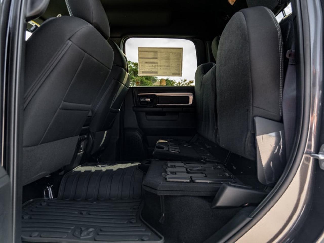 2024 RAM 1500 Classic WARLOCK Photo