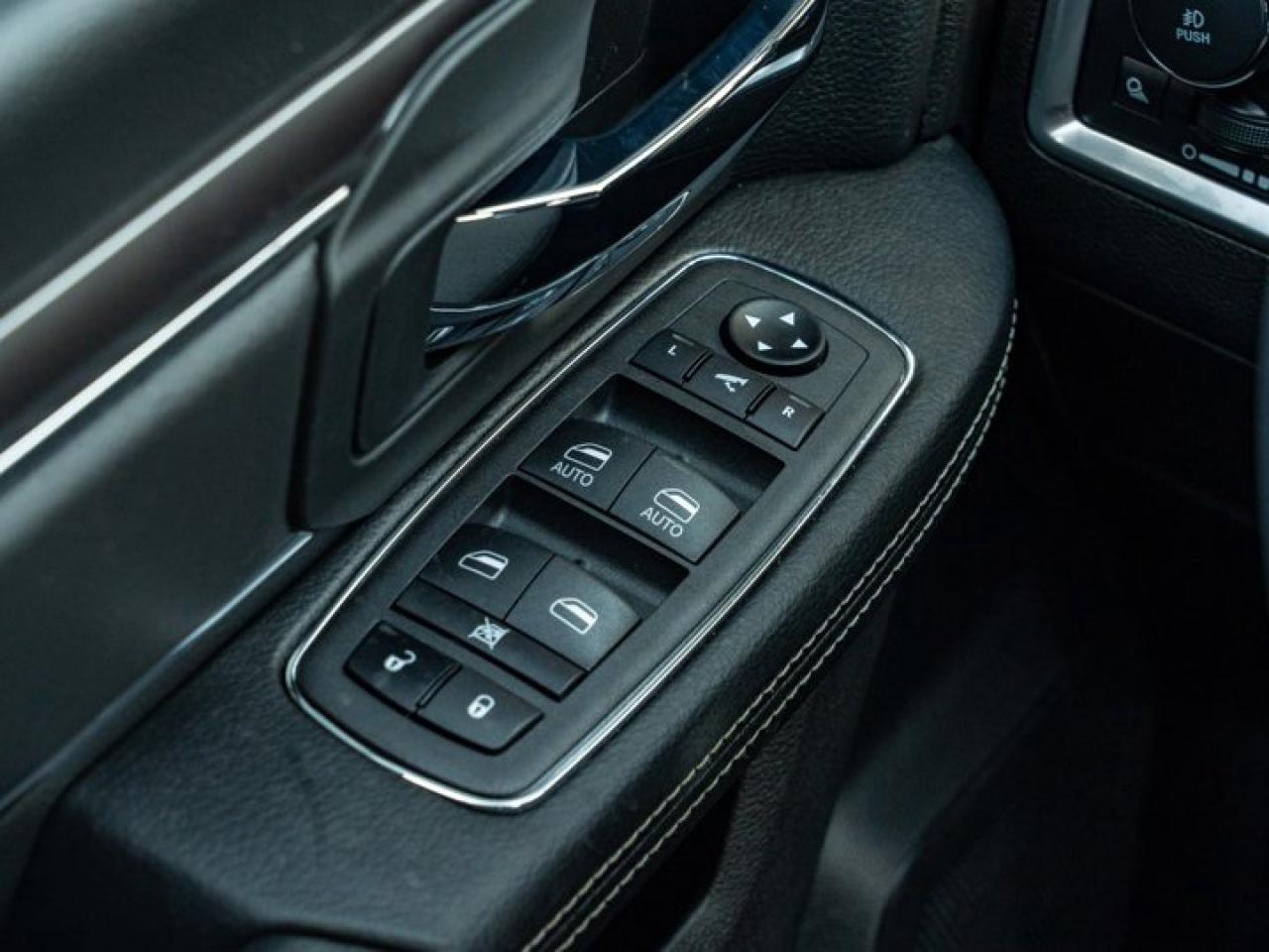 2024 RAM 1500 Classic WARLOCK Photo