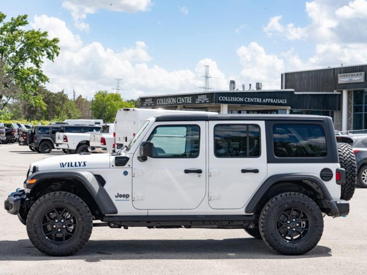 2024 Jeep Wrangler 4xe Willys Photo3