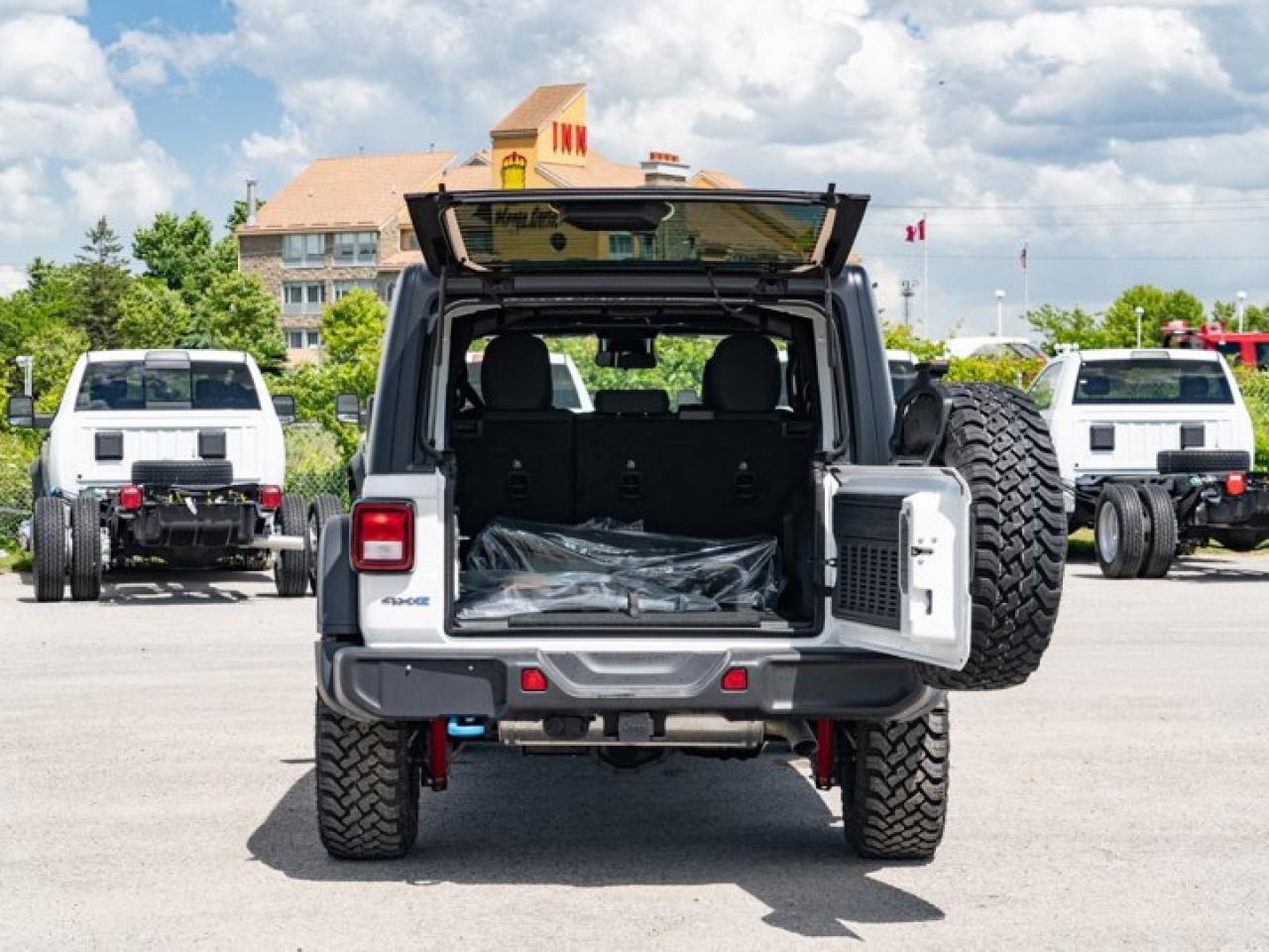 2024 Jeep Wrangler 4xe Willys Photo