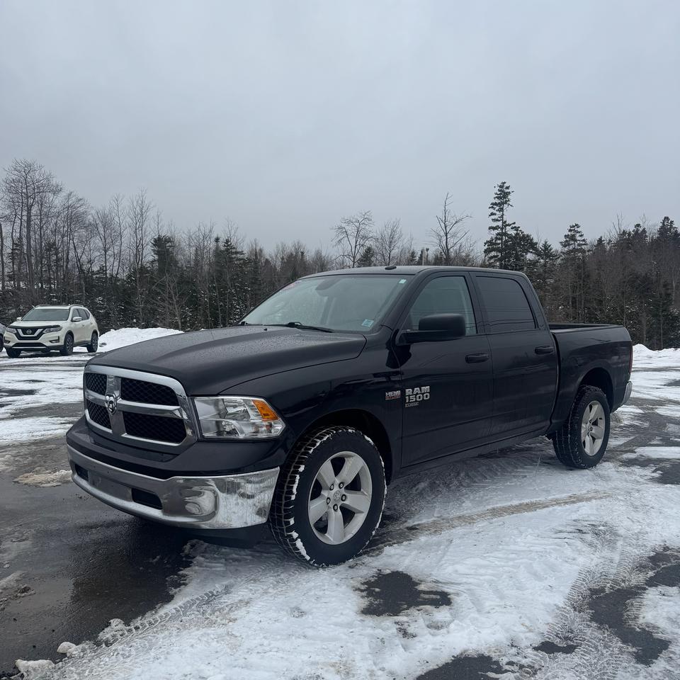 2023 RAM 1500 SLT