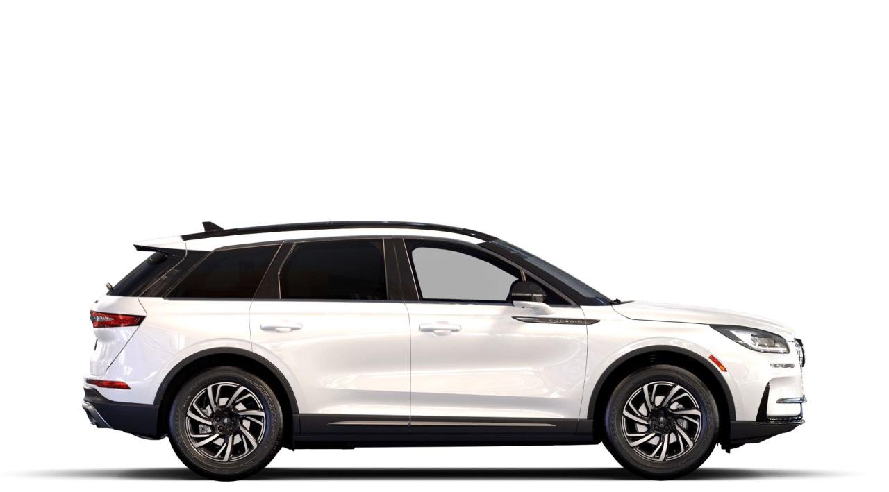 2026 Lincoln Corsair PREMIERE AWD, PANO ROOF, 360 DEGREE CAMERA Photo4