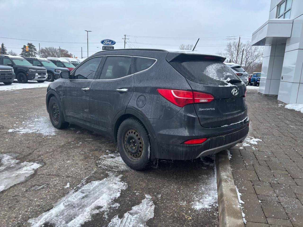 2015 Hyundai Santa Fe SPORT, 2.4L AWD, LUXURY TRIM, AS TRADED Photo