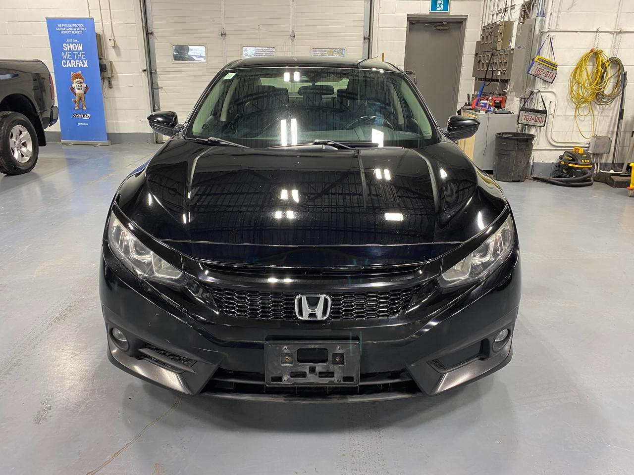 2018 Honda Civic SE - Photo #8