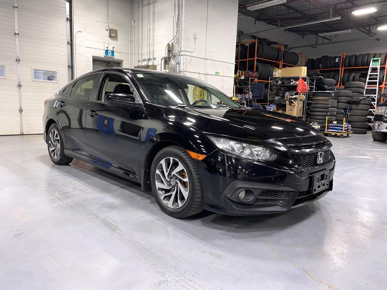 2018 Honda Civic SE - Photo #7