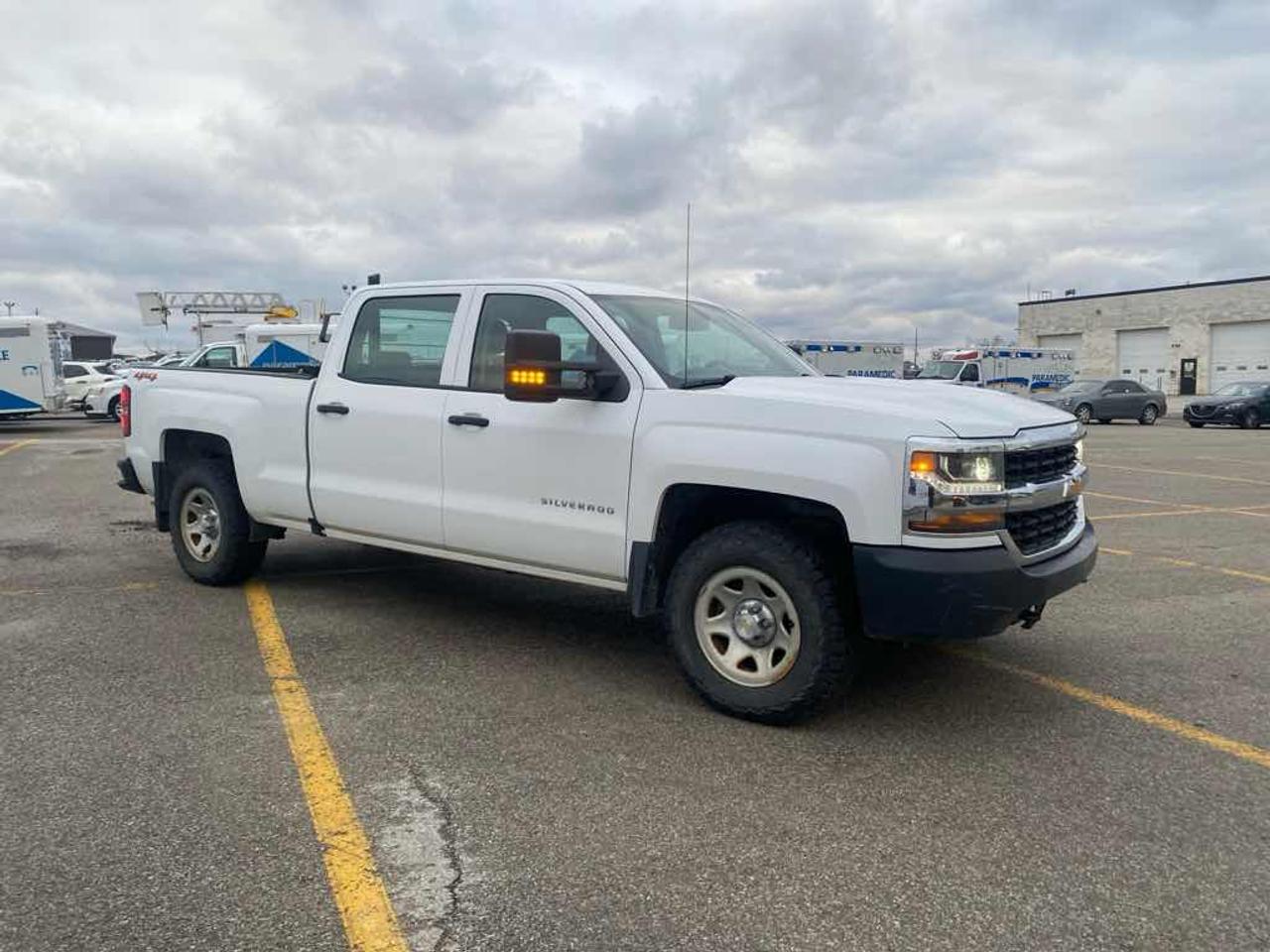 2018 Chevrolet Silverado 1500 LS Photo2