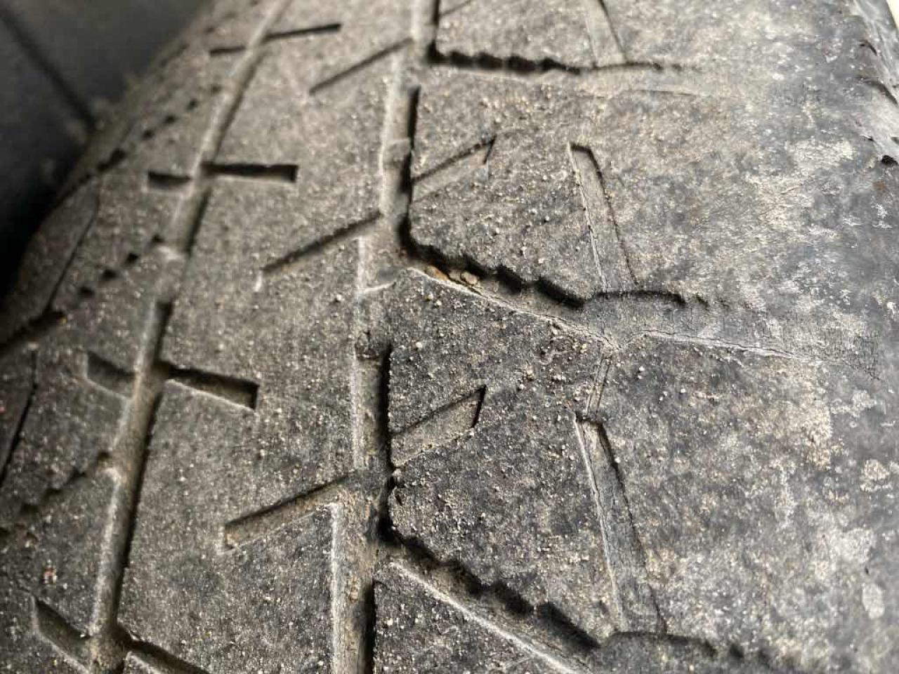 2015 Chrysler Town & Country LIM - Photo #29