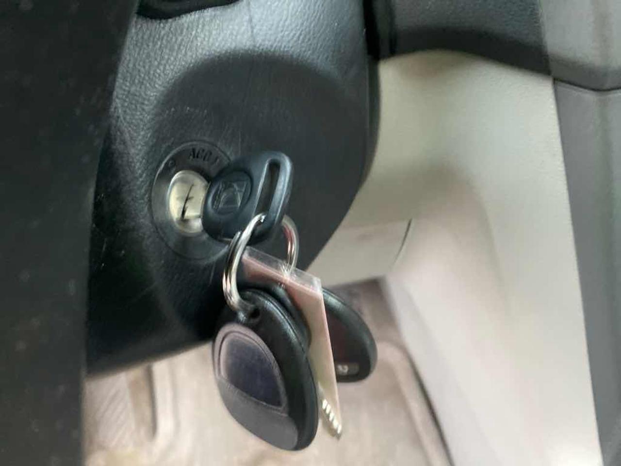 2008 Saturn Vue XE Photo