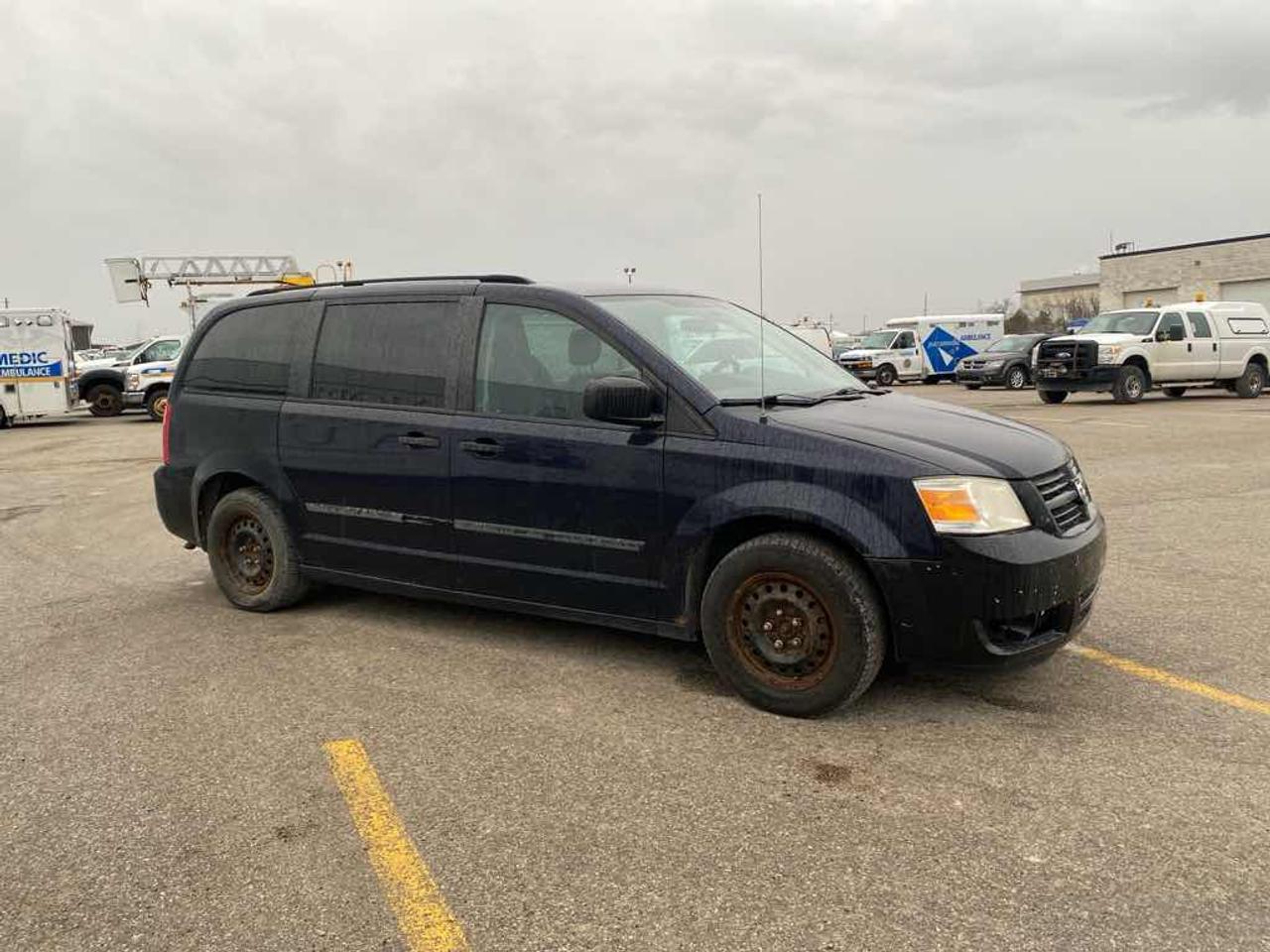 2010 Dodge Grand Caravan SE Photo