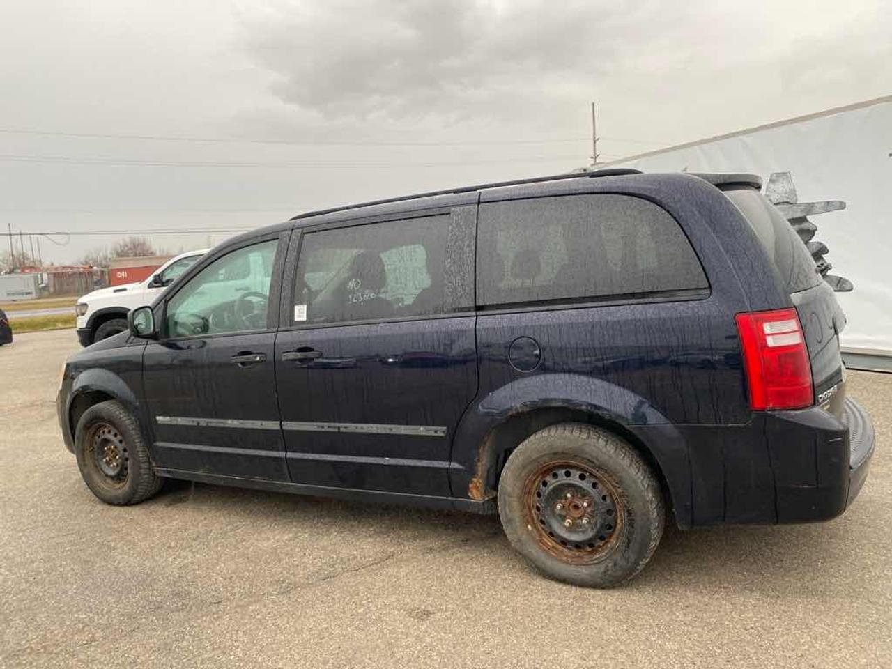 2010 Dodge Grand Caravan SE Photo