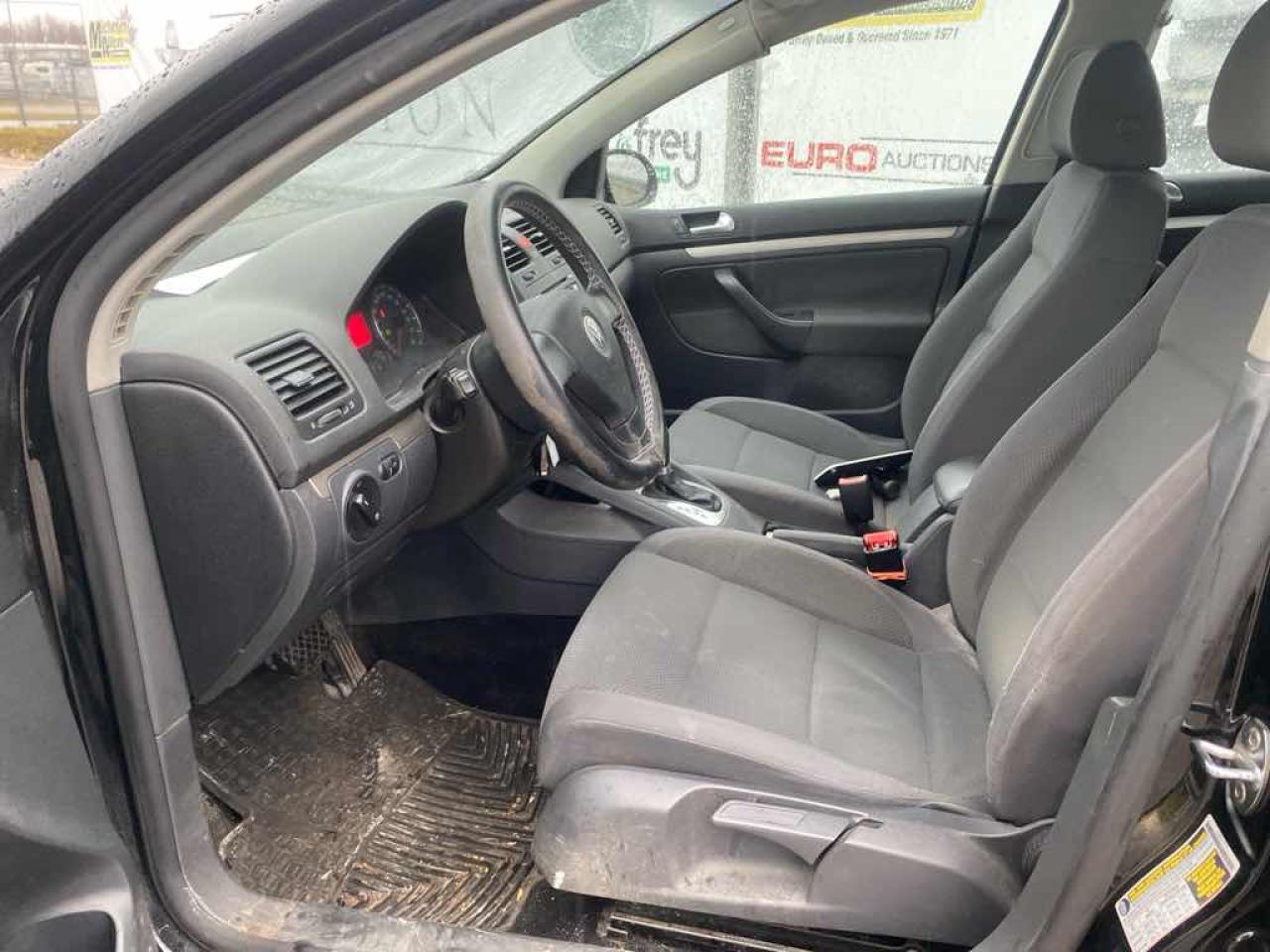 2008 Volkswagen Rabbit  - Photo #8