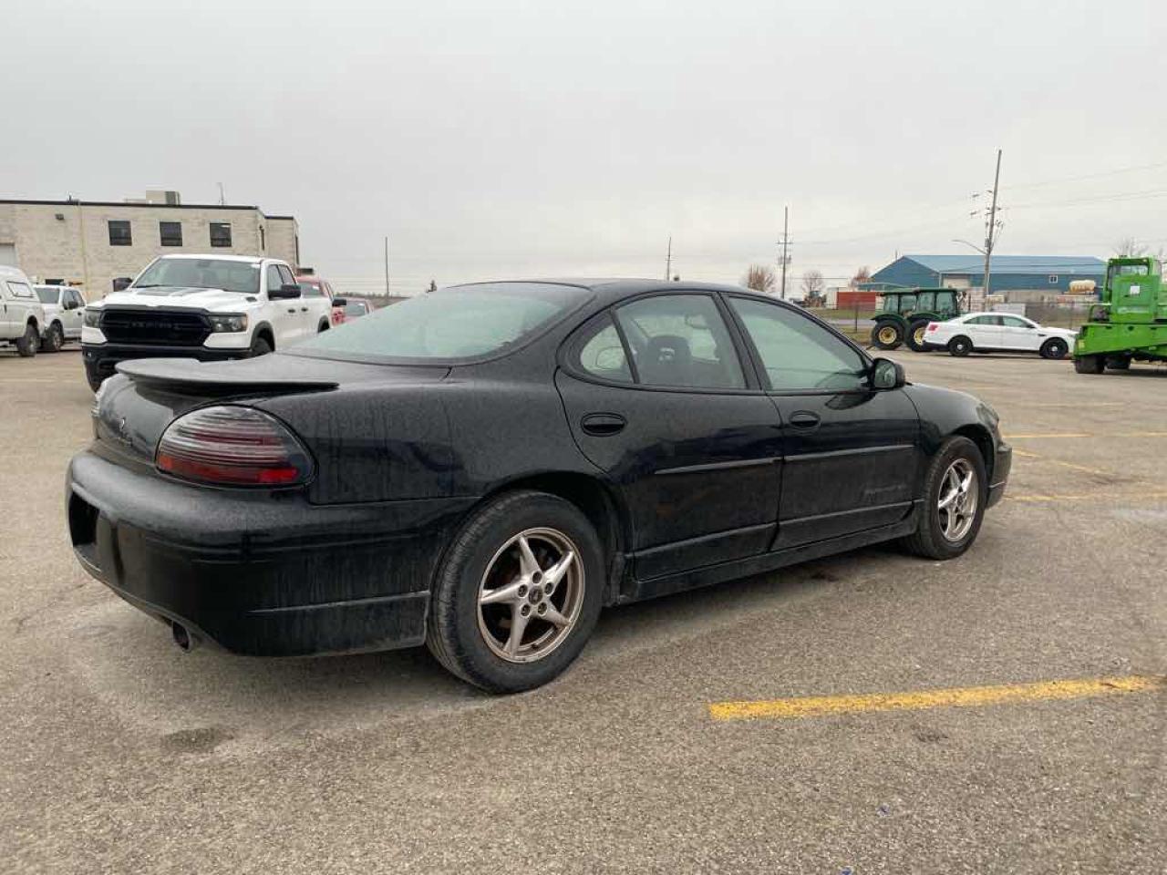 2003 Pontiac Grand Prix GT - Photo #4