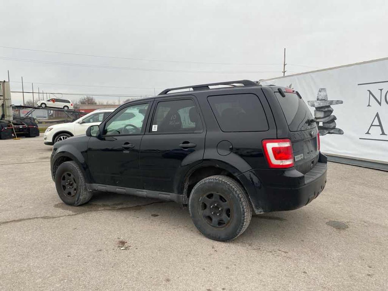 2010 Ford Escape XLT Photo