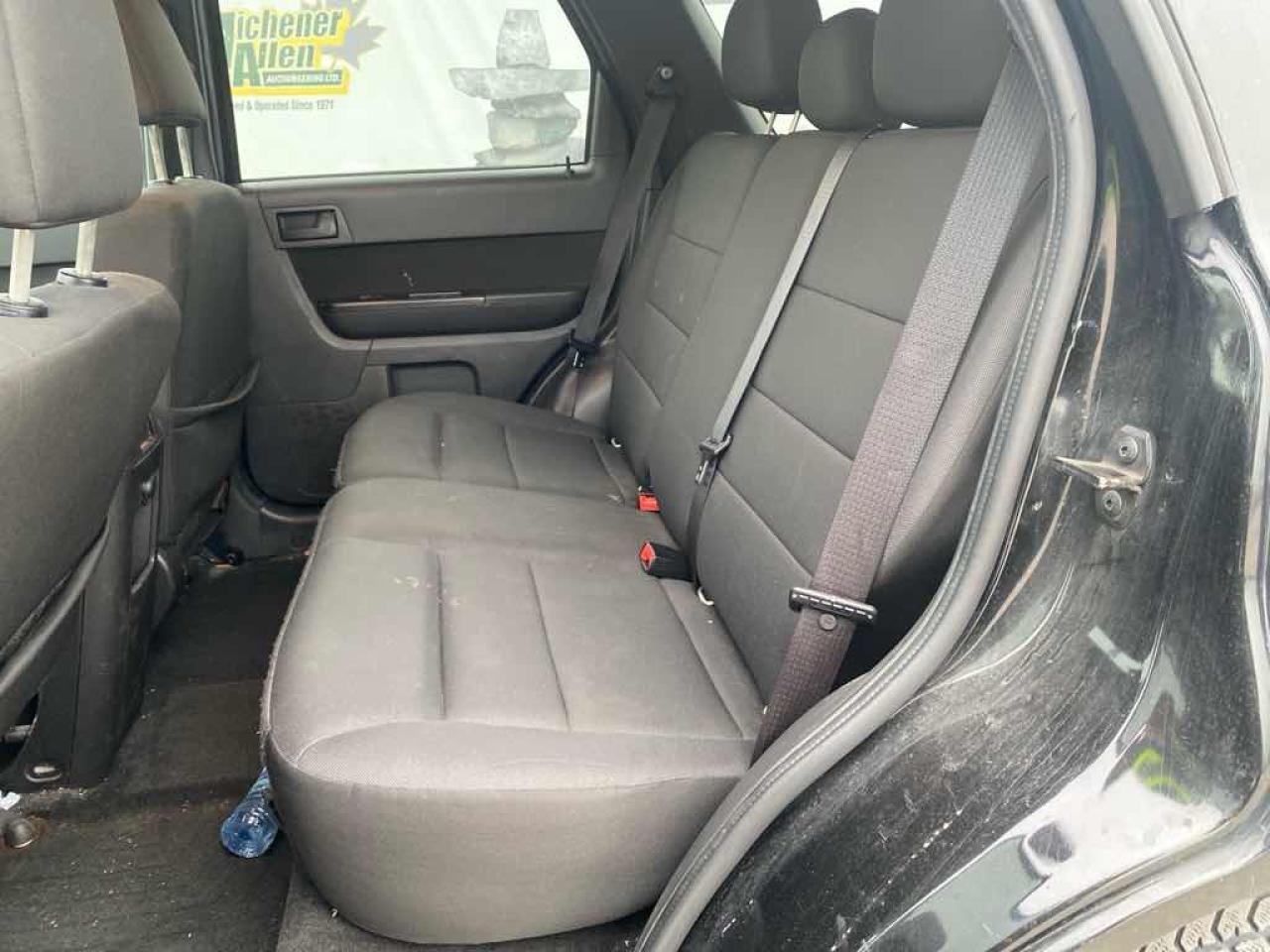 2010 Ford Escape XLT Photo