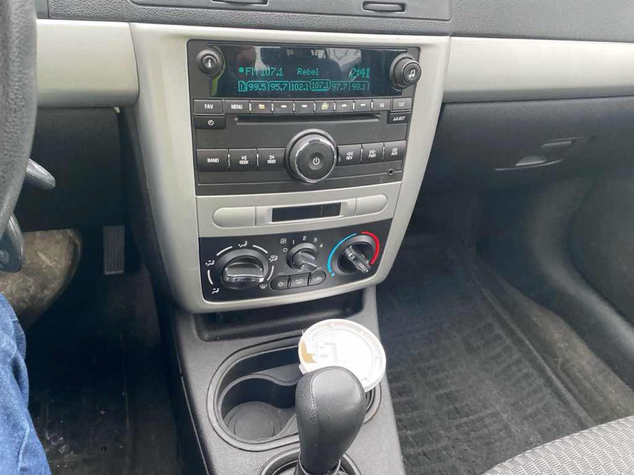 2010 Chevrolet Cobalt 1LT - Photo #10