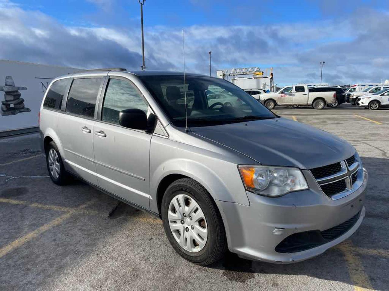 2013 Dodge Grand Caravan SE - Photo #3