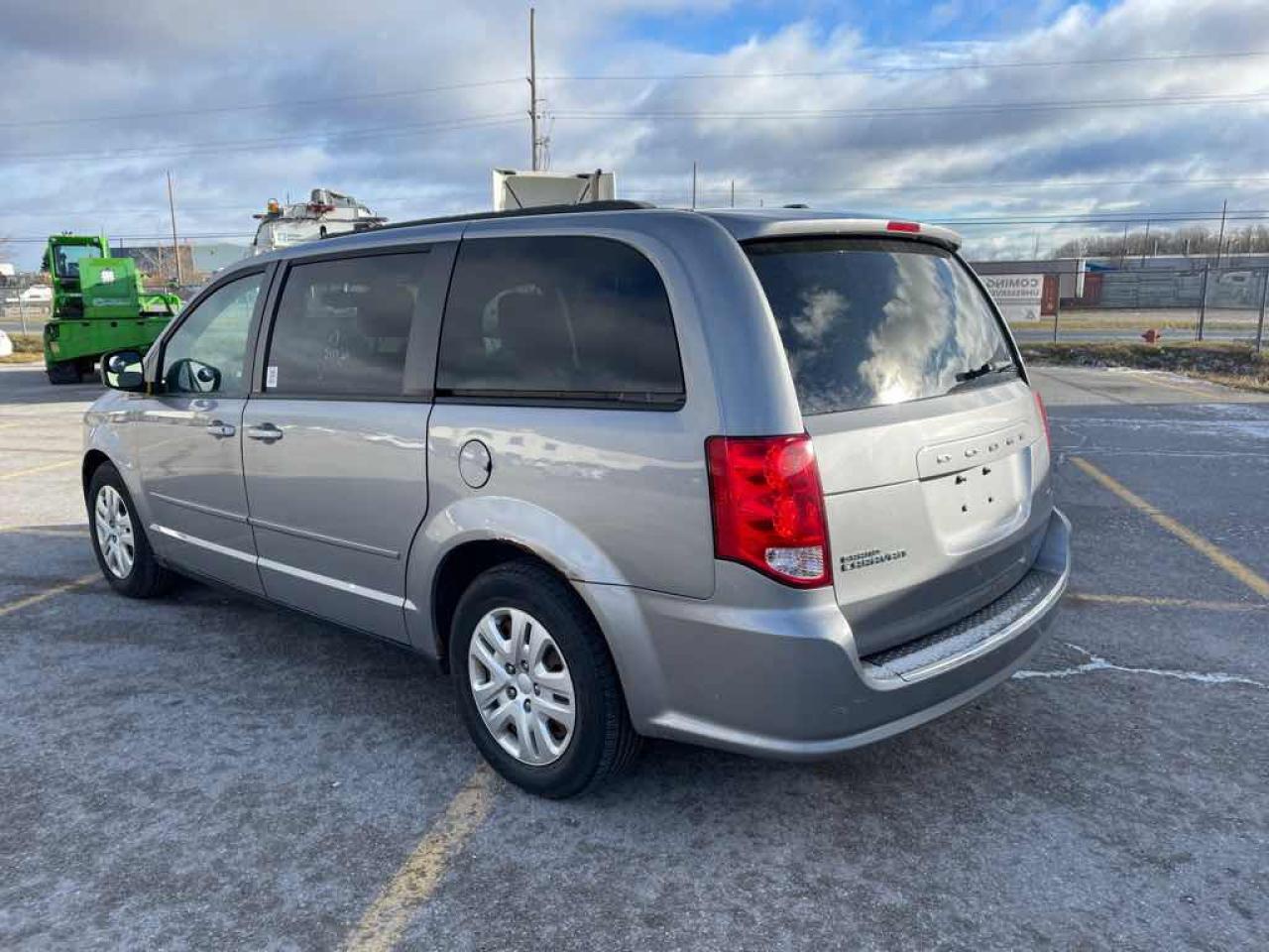 2013 Dodge Grand Caravan SE - Photo #6