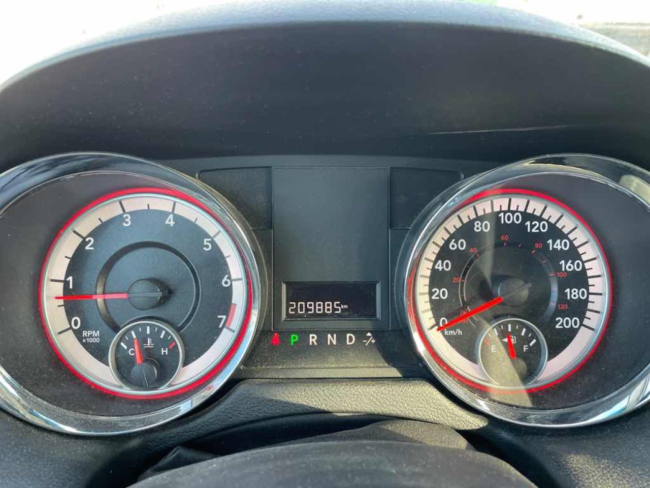 2013 Dodge Grand Caravan SE - Photo #9