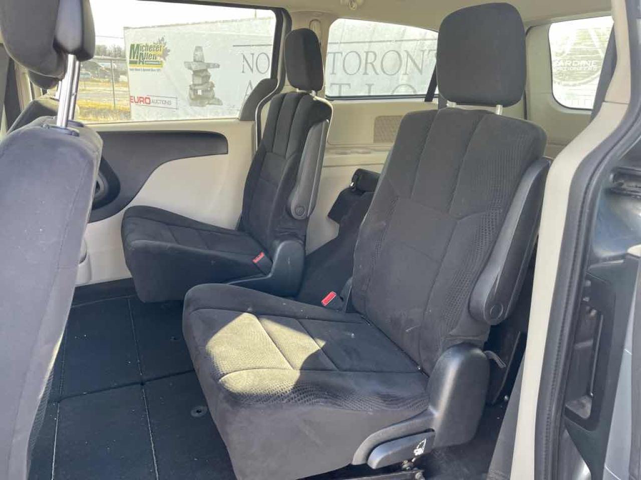 2013 Dodge Grand Caravan SE - Photo #12