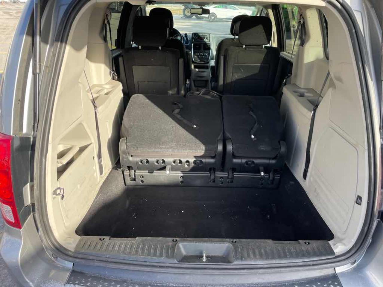 2013 Dodge Grand Caravan SE - Photo #17