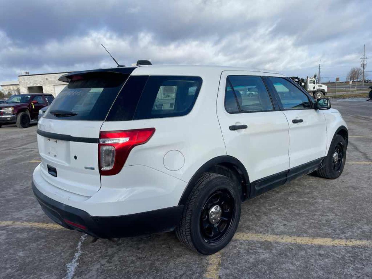 2014 Ford Explorer Police IN - Photo #4