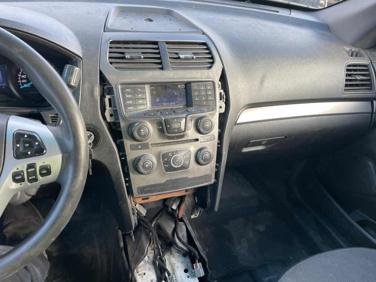 2014 Ford Explorer Police IN - Photo #10