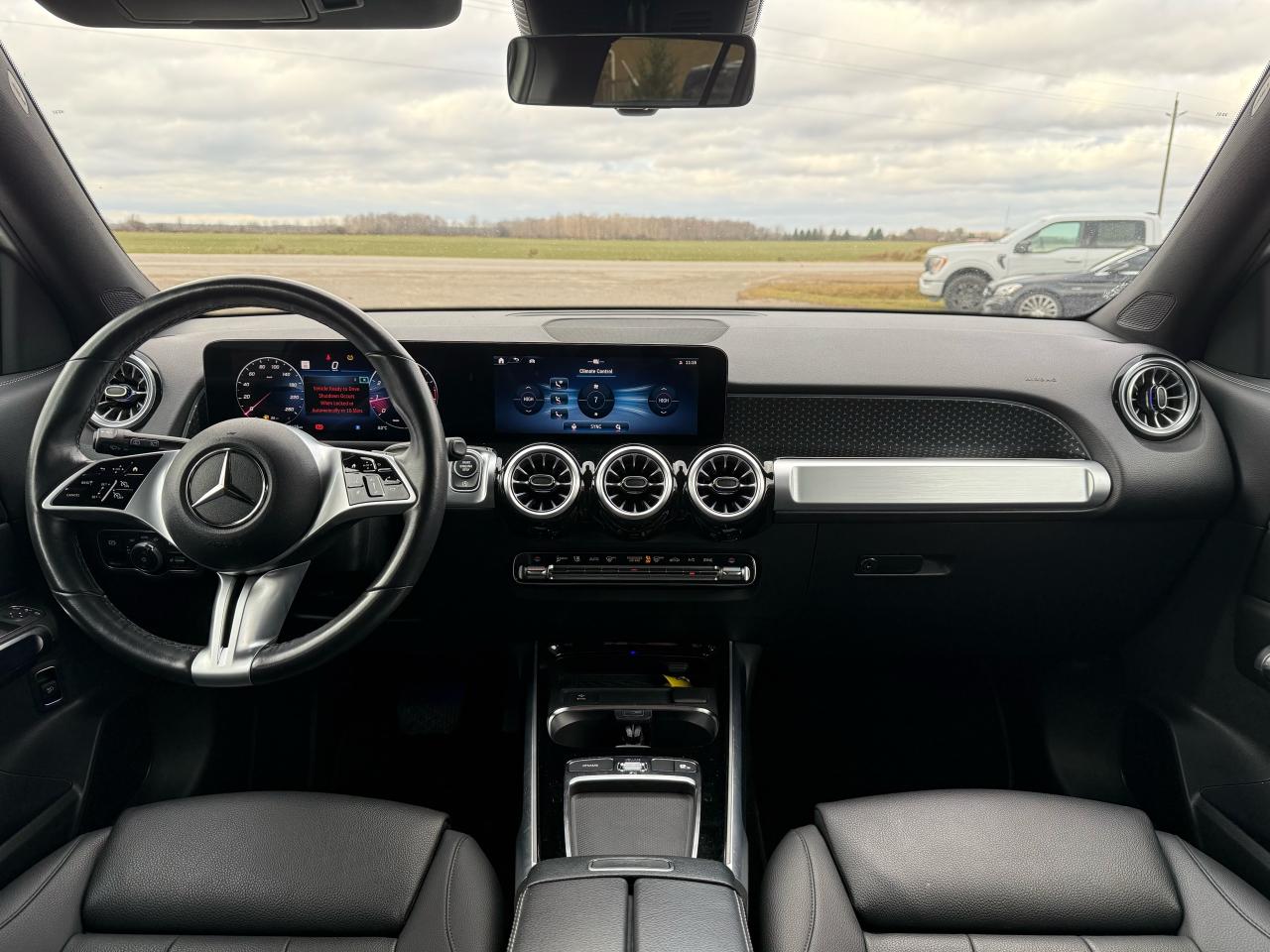 2024 Mercedes-Benz GLB 250 | Navigation | Backup Camera | Sunroof - Photo #11