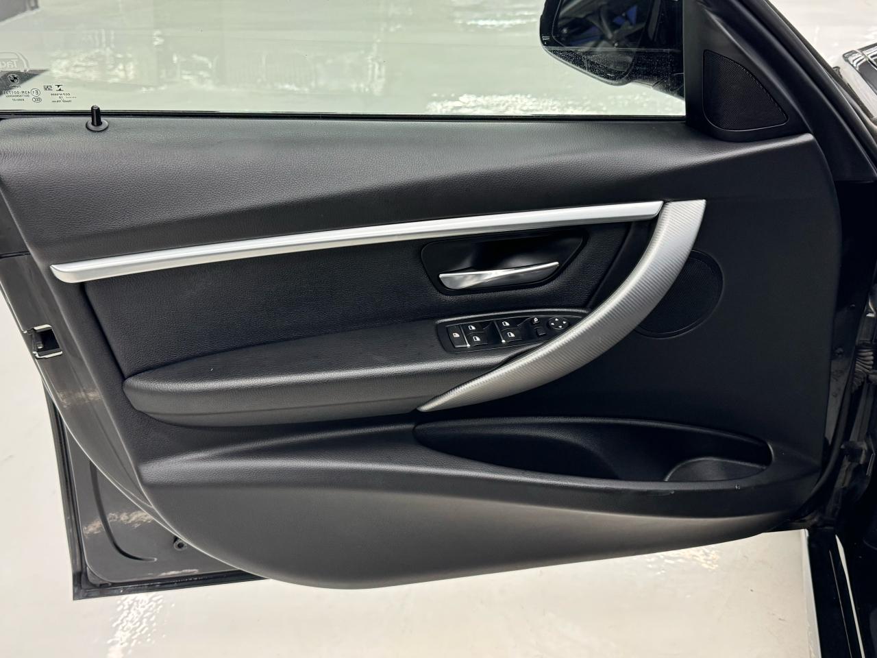 2018 BMW 330i M SPORT|XDRIVE|NAV|BACKUP|BSM|CLEAN CARFAX| Photo