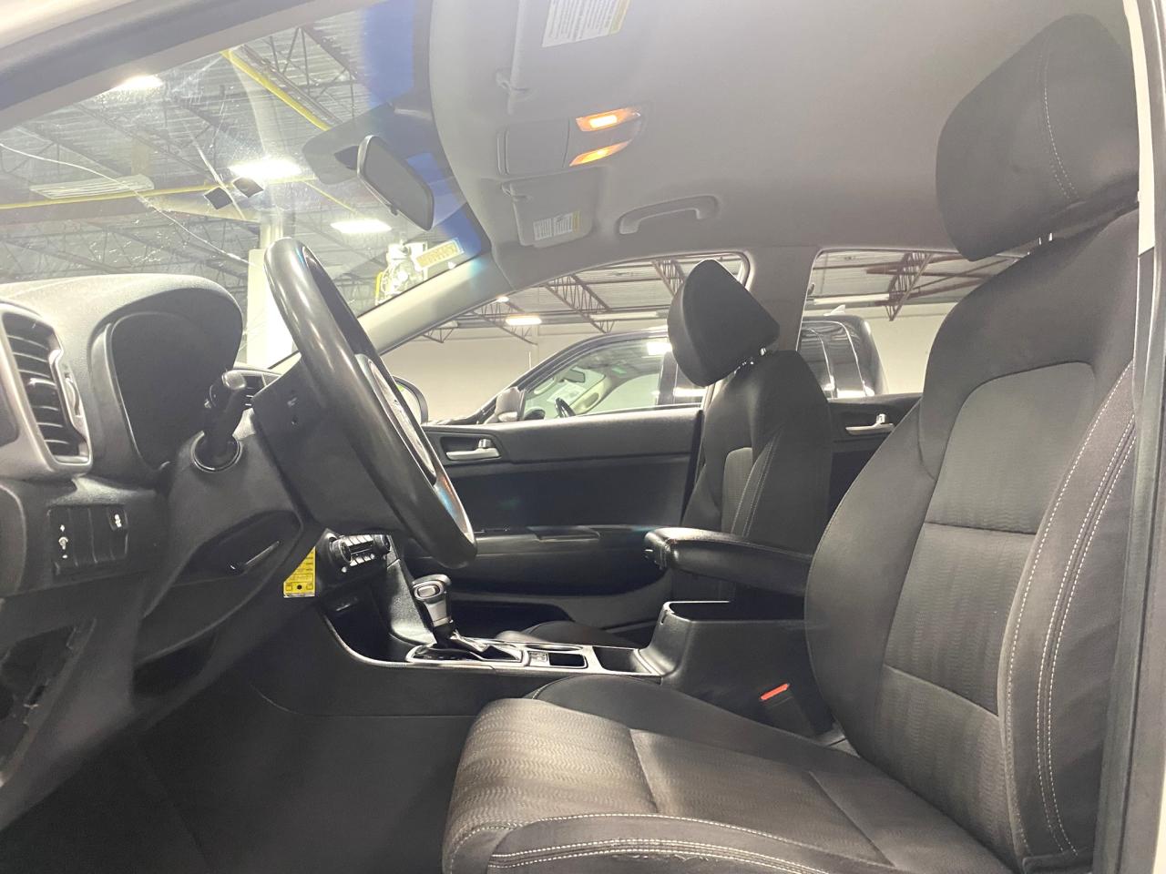 2019 Kia Sportage LX FWD - Photo #11