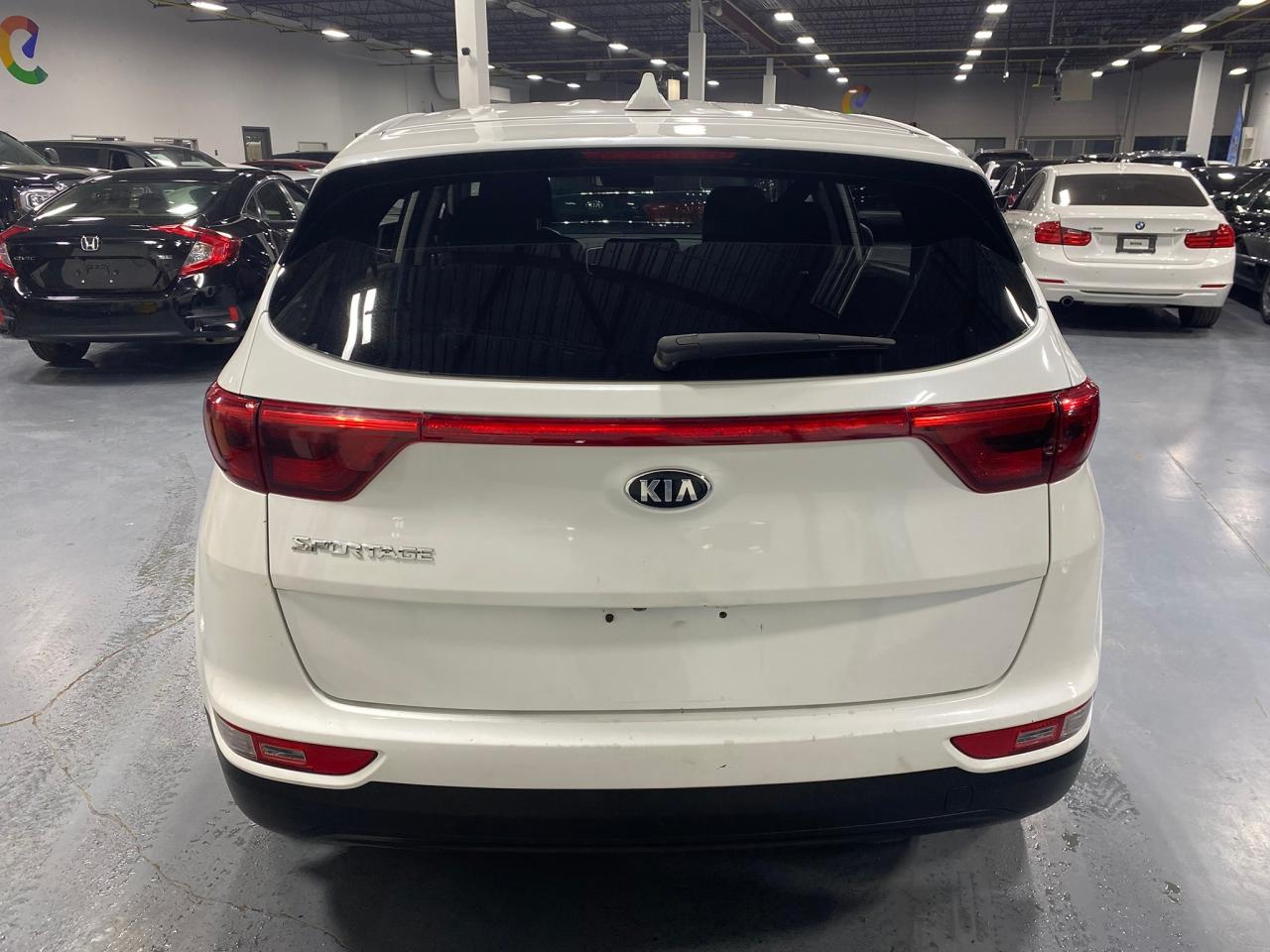 2019 Kia Sportage LX FWD Photo3