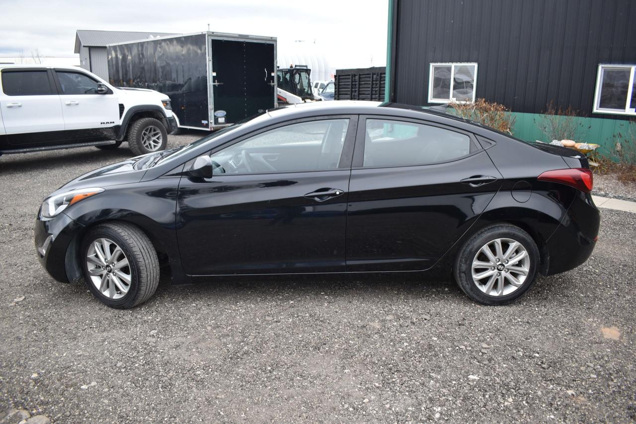 2016 Hyundai Elantra Sport 1.8l - Photo #2