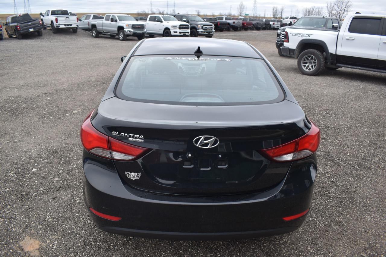 2016 Hyundai Elantra Sport 1.8l - Photo #4