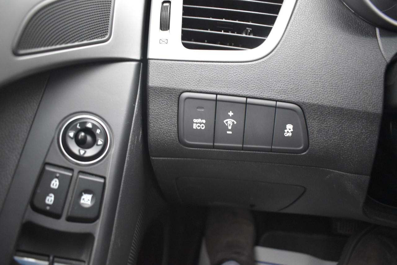 2016 Hyundai Elantra Sport 1.8l - Photo #12