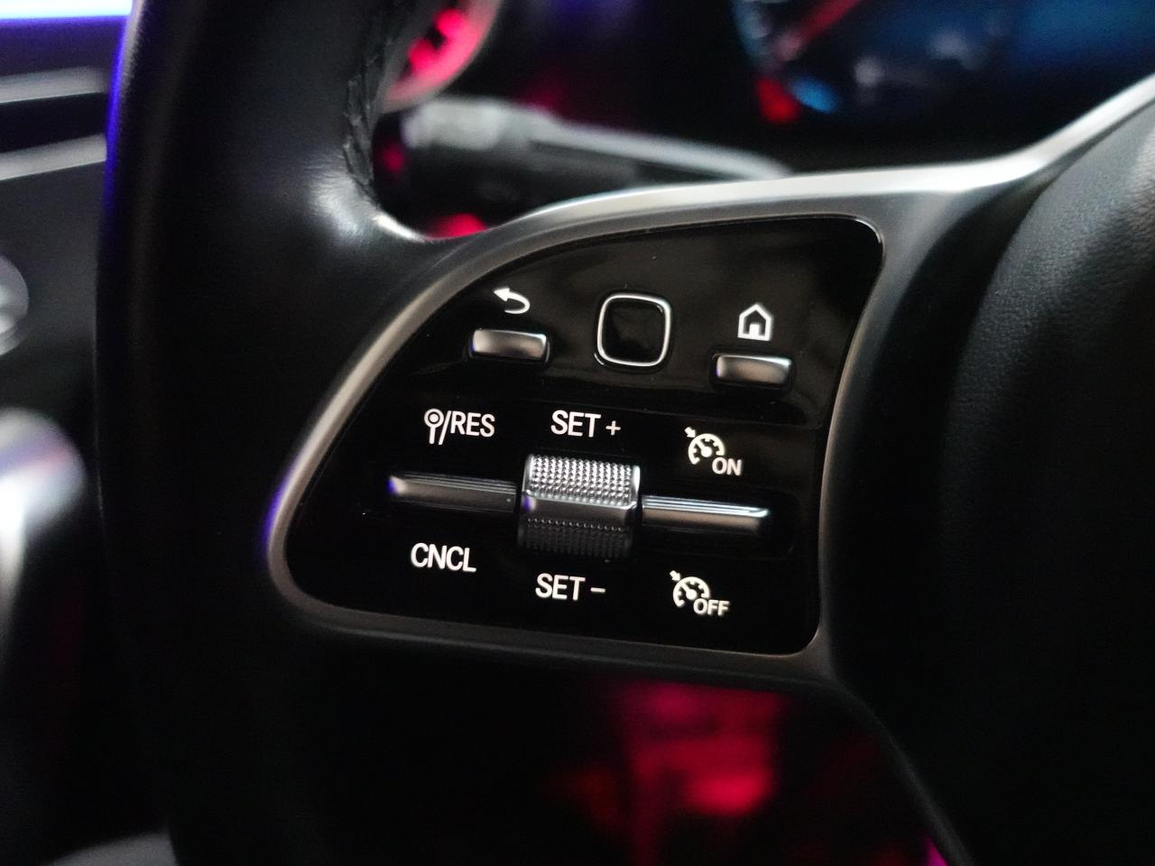 2021 Mercedes-Benz CLA250 4MATIC AMG Pkg | Nav | Leather | Sunroof | CarPlay