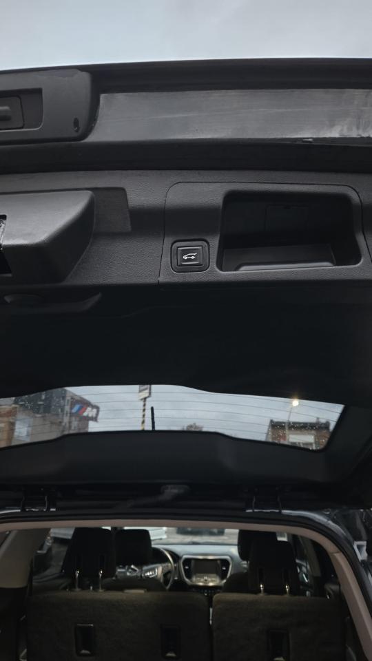 2017 GMC Acadia SLE Photo