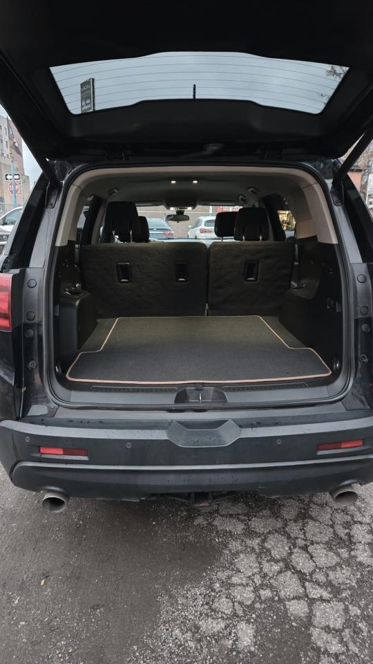 2017 GMC Acadia SLE Photo