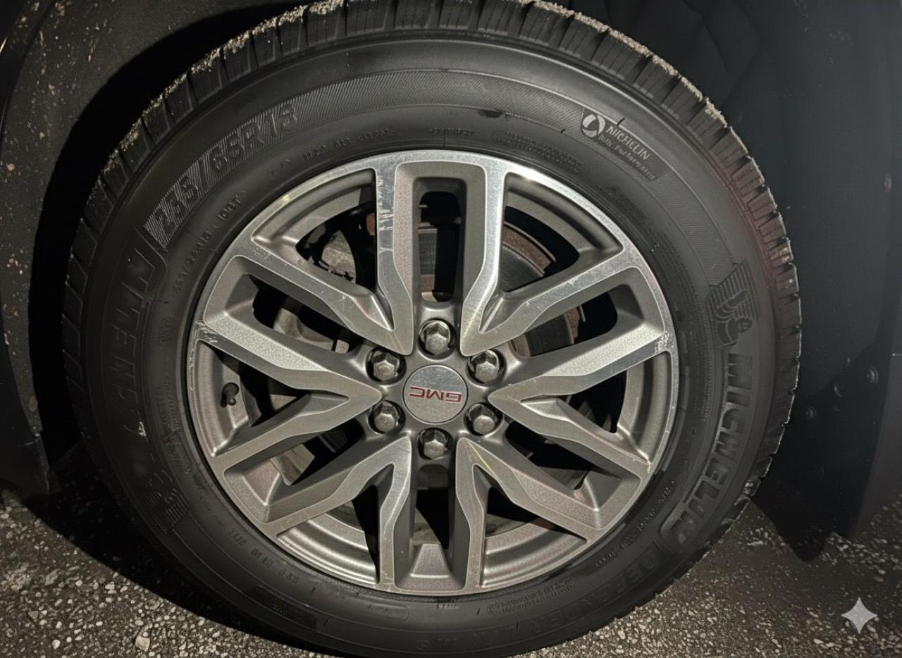 2017 GMC Acadia SLE - Photo #28