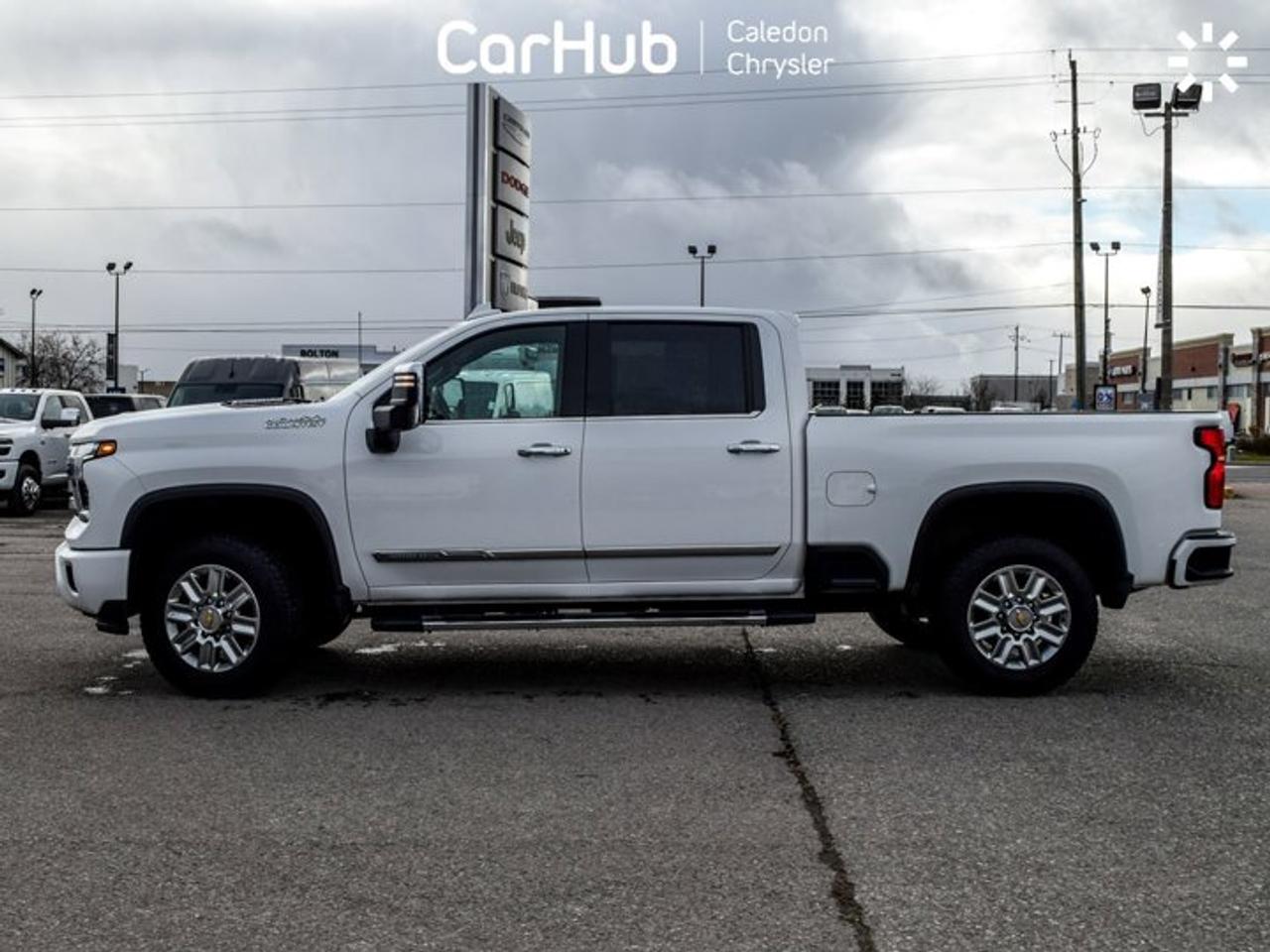 2024 Chevrolet Silverado 3500HD High Country 4WD Crew Cab 159" 6.6L Diesel Leather  5 passengers with captain chair Photo