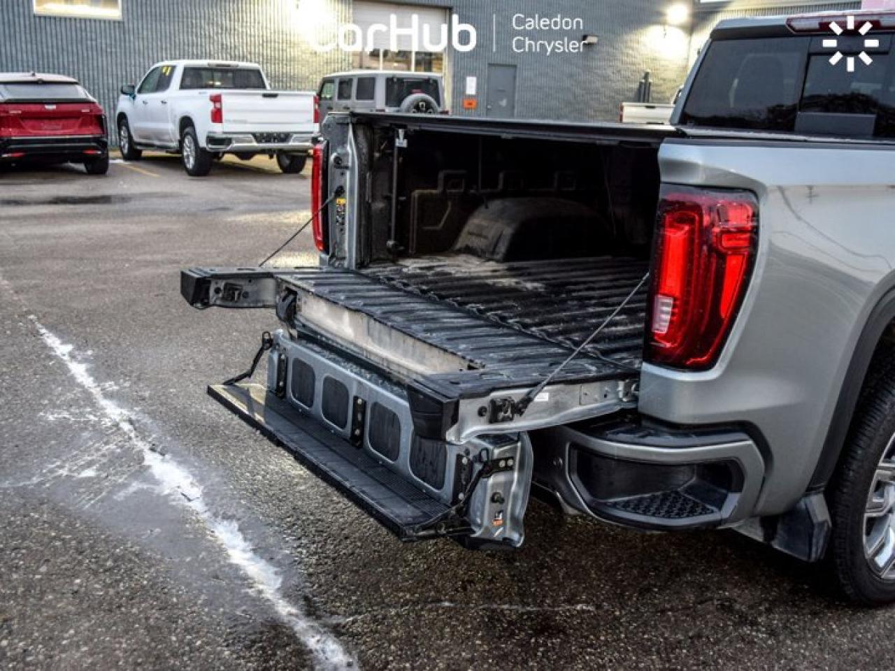 2023 GMC Sierra 1500 Denali 4WD Crew Cab 147" 5.3L Leather Multi Pro TailGate Sunroof Photo