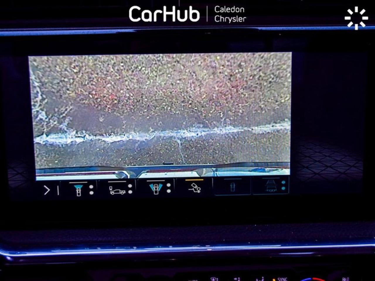 2023 GMC Sierra 1500 Denali 4WD Crew Cab 147" 5.3L Leather Multi Pro TailGate Sunroof Photo