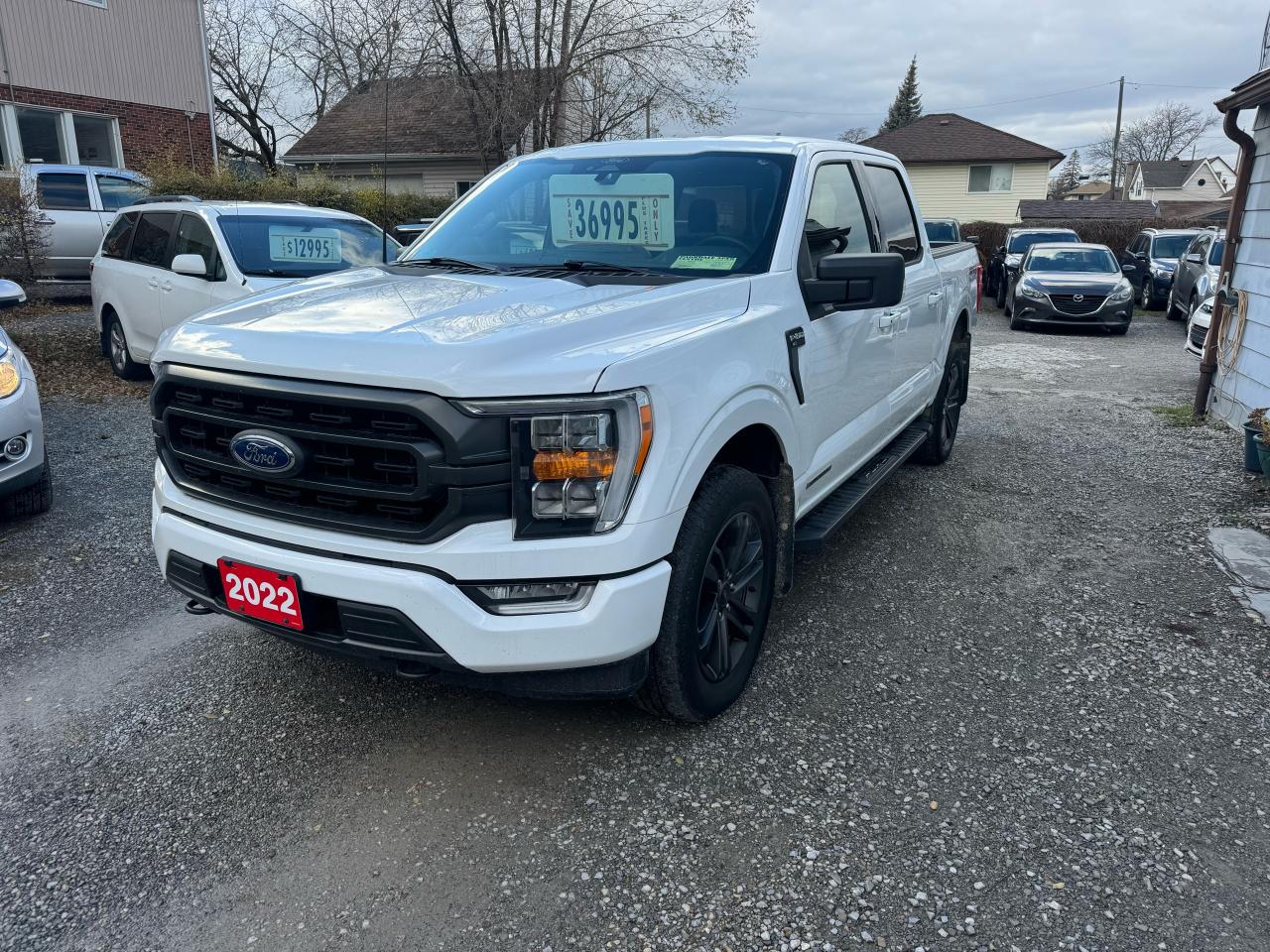 2022 Ford F-150 FX4 - Photo #5