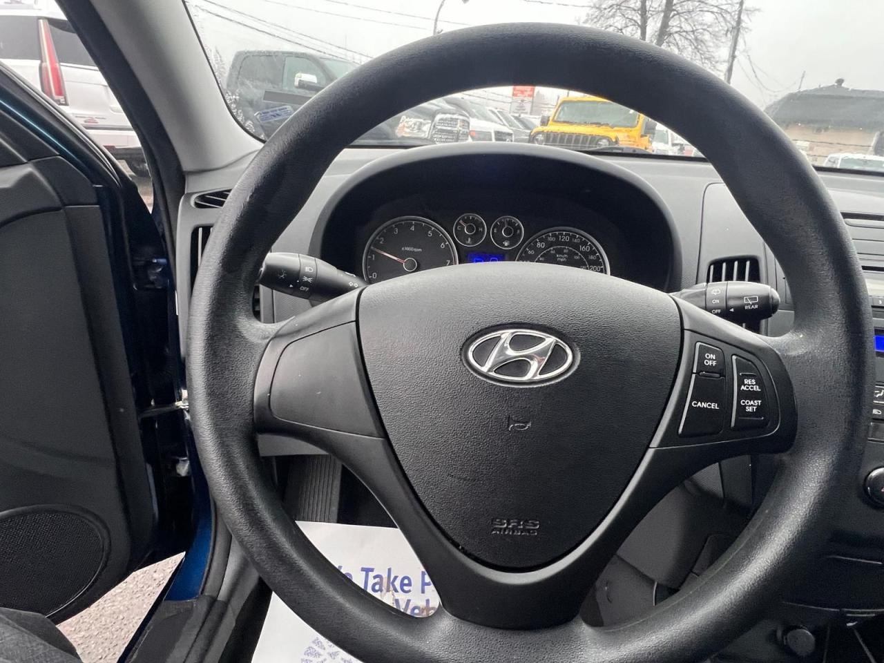 2012 Hyundai Elantra Touring L - Photo #14