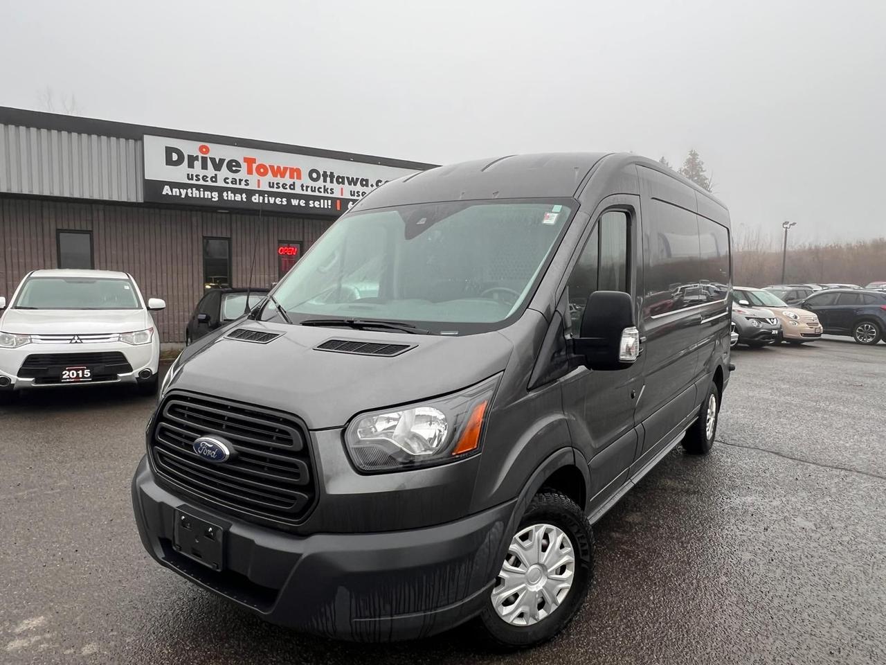 <p data-start=169 data-end=764><strong data-start=169 data-end=248>2018 FORD TRANSIT T-250 148 MED ROOF &ndash; RELIABLE, CAPABLE & READY FOR WORK!</strong><br data-start=248 data-end=251>LIKE NEW &ndash; LEGENDARY FORD COMMERCIAL QUALITY, SMOOTH DRIVE & GREAT FUNCTIONALITY!<br data-start=332 data-end=335>3.7L V6 ENGINE + AUTOMATIC &ndash; STRONG, EFFICIENT & BUILT FOR LONG-TERM RELIABILITY!<br data-start=420 data-end=423>T-250 MED ROOF WITH 148&rdquo; WHEELBASE FULLY LOADED WITH PRACTICAL FEATURES: SLIDING RIGHT-HAND DOOR, 9000 GVWR, REAR CARGO DOORS, BACKUP CAMERA, BLUETOOTH, POWER WINDOWS & LOCKS, AIR CONDITIONING, CRUISE CONTROL!<br data-start=636 data-end=639>PERFECT FOR CONTRACTORS, DELIVERY, TRADES OR BUSINESS USE &ndash; SPACIOUS, DEPENDABLE & BUILT TO WORK!<br data-start=736 data-end=739>EASY FINANCING AVAILABLE!</p><p style=border: 0px solid #e5e7eb; box-sizing: border-box; --tw-border-spacing-x: 0; --tw-border-spacing-y: 0; --tw-translate-x: 0; --tw-translate-y: 0; --tw-rotate: 0; --tw-skew-x: 0; --tw-skew-y: 0; --tw-scale-x: 1; --tw-scale-y: 1; --tw-scroll-snap-strictness: proximity; --tw-ring-offset-width: 0px; --tw-ring-offset-color: #fff; --tw-ring-color: rgba(59,130,246,.5); --tw-ring-offset-shadow: 0 0 #0000; --tw-ring-shadow: 0 0 #0000; --tw-shadow: 0 0 #0000; --tw-shadow-colored: 0 0 #0000; margin: 0px; font-family: Montserrat, sans-serif;><span style=border: 0px solid #e5e7eb; box-sizing: border-box; --tw-border-spacing-x: 0; --tw-border-spacing-y: 0; --tw-translate-x: 0; --tw-translate-y: 0; --tw-rotate: 0; --tw-skew-x: 0; --tw-skew-y: 0; --tw-scale-x: 1; --tw-scale-y: 1; --tw-scroll-snap-strictness: proximity; --tw-ring-offset-width: 0px; --tw-ring-offset-color: #fff; --tw-ring-color: rgba(59,130,246,.5); --tw-ring-offset-shadow: 0 0 #0000; --tw-ring-shadow: 0 0 #0000; --tw-shadow: 0 0 #0000; --tw-shadow-colored: 0 0 #0000; font-weight: bolder;>ADVERTISED PRICE IS OUR FINANCE PRICE</span></p><p style=border: 0px solid #e5e7eb; box-sizing: border-box; --tw-border-spacing-x: 0; --tw-border-spacing-y: 0; --tw-translate-x: 0; --tw-translate-y: 0; --tw-rotate: 0; --tw-skew-x: 0; --tw-skew-y: 0; --tw-scale-x: 1; --tw-scale-y: 1; --tw-scroll-snap-strictness: proximity; --tw-ring-offset-width: 0px; --tw-ring-offset-color: #fff; --tw-ring-color: rgba(59,130,246,.5); --tw-ring-offset-shadow: 0 0 #0000; --tw-ring-shadow: 0 0 #0000; --tw-shadow: 0 0 #0000; --tw-shadow-colored: 0 0 #0000; margin: 0px; font-family: Montserrat, sans-serif;><span style=border: 0px solid #e5e7eb; box-sizing: border-box; --tw-border-spacing-x: 0; --tw-border-spacing-y: 0; --tw-translate-x: 0; --tw-translate-y: 0; --tw-rotate: 0; --tw-skew-x: 0; --tw-skew-y: 0; --tw-scale-x: 1; --tw-scale-y: 1; --tw-scroll-snap-strictness: proximity; --tw-ring-offset-width: 0px; --tw-ring-offset-color: #fff; --tw-ring-color: rgba(59,130,246,.5); --tw-ring-offset-shadow: 0 0 #0000; --tw-ring-shadow: 0 0 #0000; --tw-shadow: 0 0 #0000; --tw-shadow-colored: 0 0 #0000; font-weight: bolder; font-size: 8pt;>D<span style=border: 0px solid #e5e7eb; box-sizing: border-box; --tw-border-spacing-x: 0; --tw-border-spacing-y: 0; --tw-translate-x: 0; --tw-translate-y: 0; --tw-rotate: 0; --tw-skew-x: 0; --tw-skew-y: 0; --tw-scale-x: 1; --tw-scale-y: 1; --tw-scroll-snap-strictness: proximity; --tw-ring-offset-width: 0px; --tw-ring-offset-color: #fff; --tw-ring-color: rgba(59,130,246,.5); --tw-ring-offset-shadow: 0 0 #0000; --tw-ring-shadow: 0 0 #0000; --tw-shadow: 0 0 #0000; --tw-shadow-colored: 0 0 #0000;>RIVETOWNOTTAWA.COM &ndash; COME VISIT US / VENEZ NOUS VISITER!</span></span><br style=border: 0px solid #e5e7eb; box-sizing: border-box; --tw-border-spacing-x: 0; --tw-border-spacing-y: 0; --tw-translate-x: 0; --tw-translate-y: 0; --tw-rotate: 0; --tw-skew-x: 0; --tw-skew-y: 0; --tw-scale-x: 1; --tw-scale-y: 1; --tw-scroll-snap-strictness: proximity; --tw-ring-offset-width: 0px; --tw-ring-offset-color: #fff; --tw-ring-color: rgba(59,130,246,.5); --tw-ring-offset-shadow: 0 0 #0000; --tw-ring-shadow: 0 0 #0000; --tw-shadow: 0 0 #0000; --tw-shadow-colored: 0 0 #0000;><span style=border: 0px solid #e5e7eb; box-sizing: border-box; --tw-border-spacing-x: 0; --tw-border-spacing-y: 0; --tw-translate-x: 0; --tw-translate-y: 0; --tw-rotate: 0; --tw-skew-x: 0; --tw-skew-y: 0; --tw-scale-x: 1; --tw-scale-y: 1; --tw-scroll-snap-strictness: proximity; --tw-ring-offset-width: 0px; --tw-ring-offset-color: #fff; --tw-ring-color: rgba(59,130,246,.5); --tw-ring-offset-shadow: 0 0 #0000; --tw-ring-shadow: 0 0 #0000; --tw-shadow: 0 0 #0000; --tw-shadow-colored: 0 0 #0000; font-size: 8pt;><em style=border: 0px solid #e5e7eb; box-sizing: border-box; --tw-border-spacing-x: 0; --tw-border-spacing-y: 0; --tw-translate-x: 0; --tw-translate-y: 0; --tw-rotate: 0; --tw-skew-x: 0; --tw-skew-y: 0; --tw-scale-x: 1; --tw-scale-y: 1; --tw-scroll-snap-strictness: proximity; --tw-ring-offset-width: 0px; --tw-ring-offset-color: #fff; --tw-ring-color: rgba(59,130,246,.5); --tw-ring-offset-shadow: 0 0 #0000; --tw-ring-shadow: 0 0 #0000; --tw-shadow: 0 0 #0000; --tw-shadow-colored: 0 0 #0000;>TAXES AND LICENSING EXTRA. SEE DRIVETOWNOTTAWA.COM FOR CASH PRICE&nbsp; FINANCING CHARGES APPLY (BANK FEES, PPSA, INTEREST). QUEBEC SAFETY FEE APPLICABLE.</em></span></p>