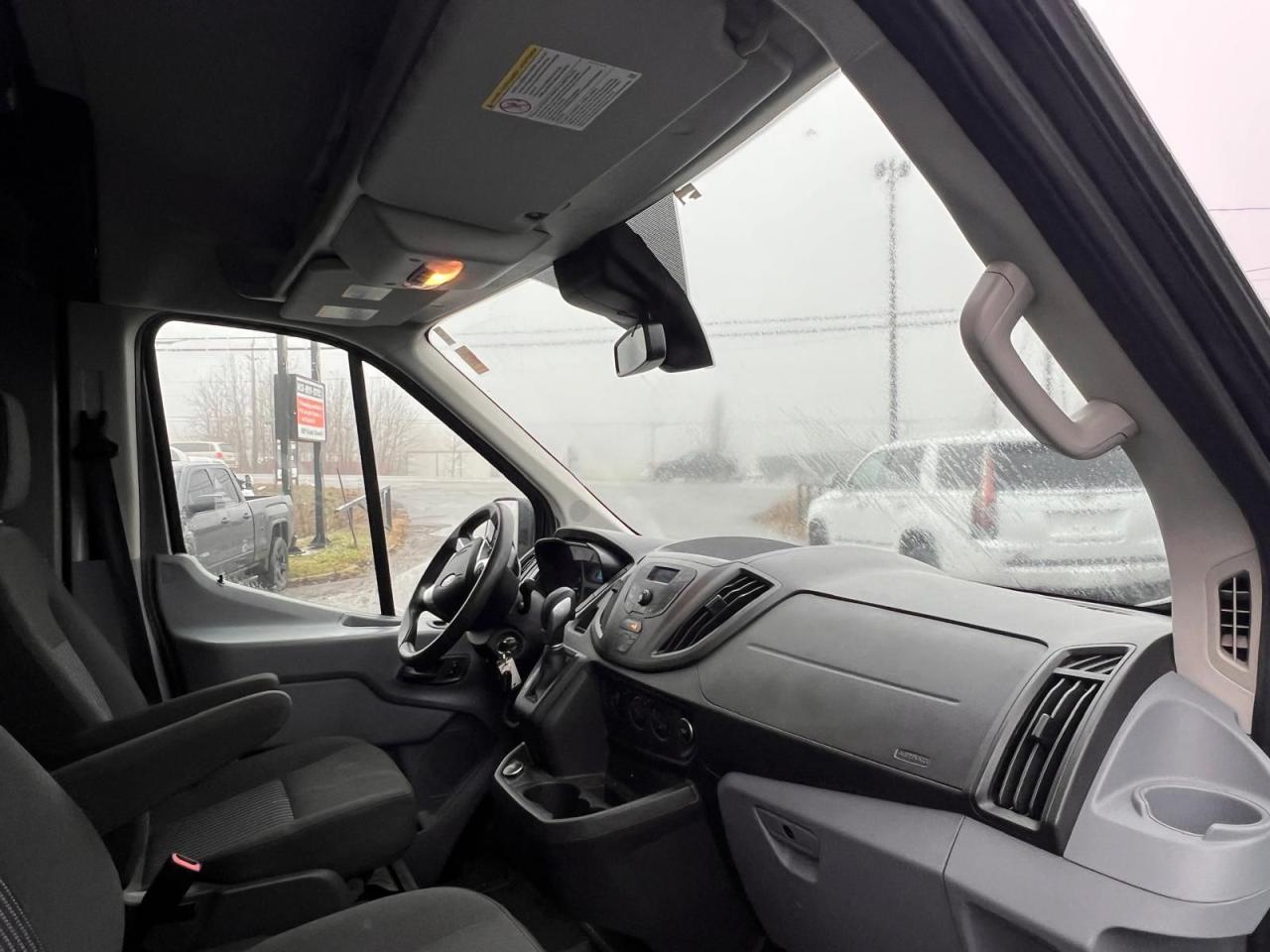 2018 Ford Transit  - Photo #8