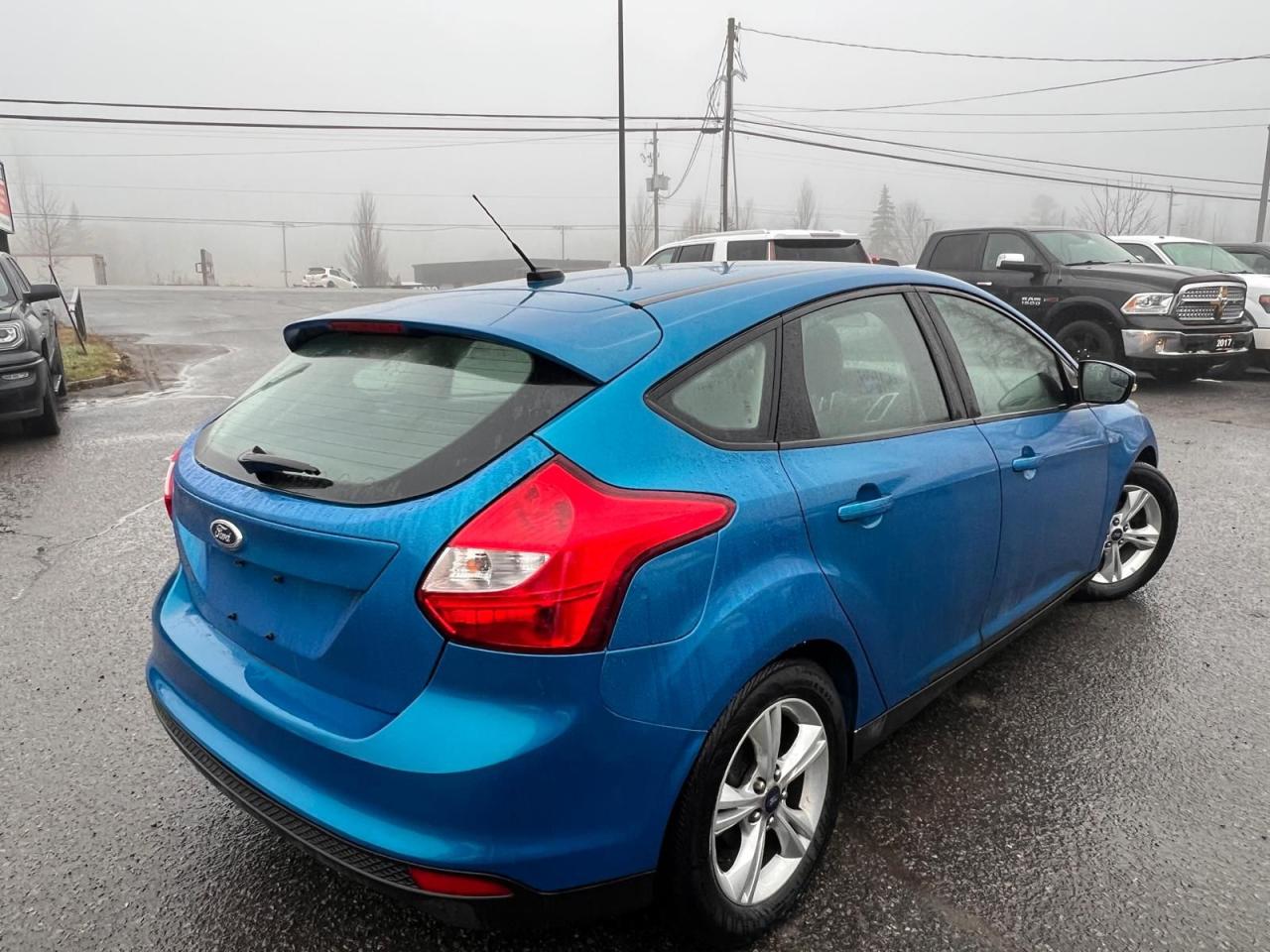 2013 Ford Focus SE Photo2
