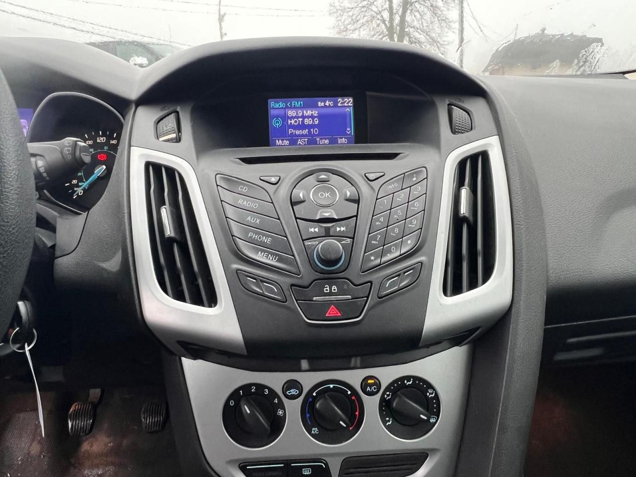 2013 Ford Focus SE - Photo #11