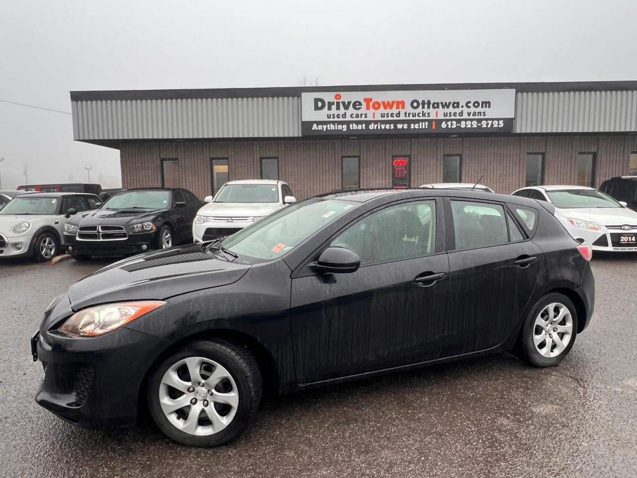 2012 Mazda MAZDA3 GX - Photo #2